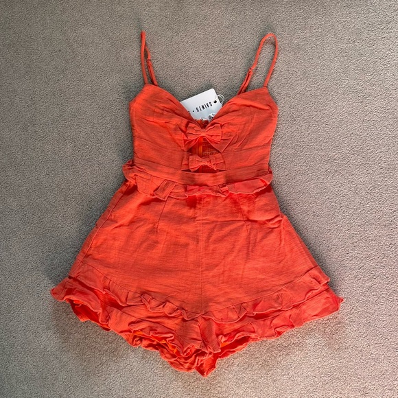 NWT Bright Orange Ruffle Romper, Size XS - Picture 3 of 10